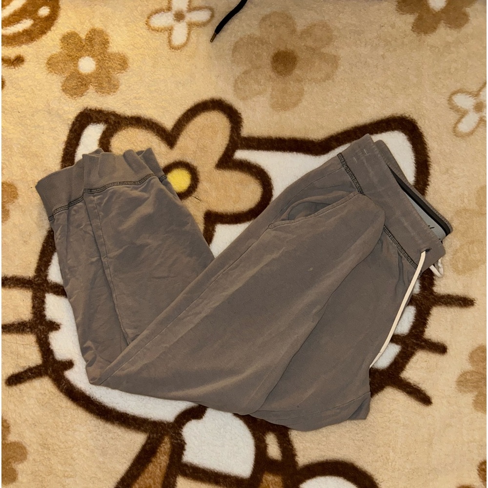 Vintage men beige sweatpants